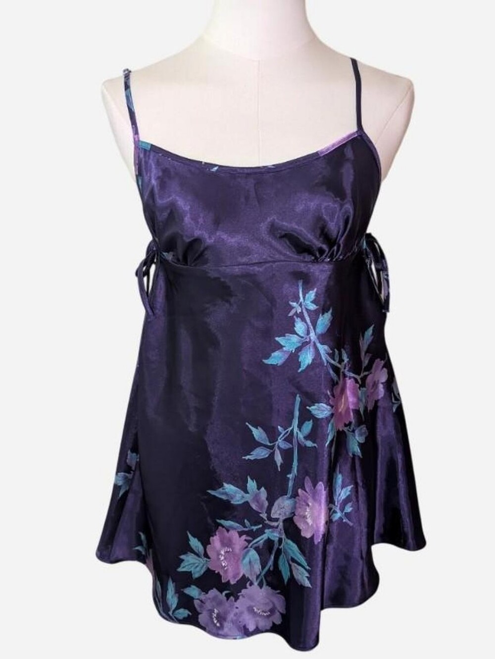 Purple Cool Tone Floral Mini Babydoll Slip Dress (Small-Large) ‼️open to Offers